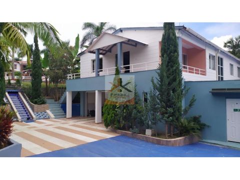 se vende chalet en pereira