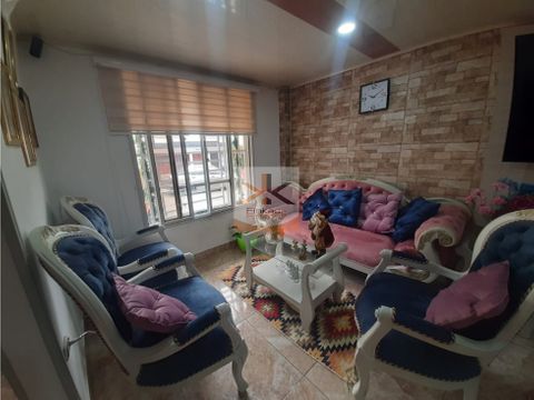 se vende casa en el limonar