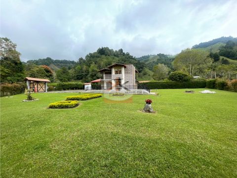 se vende casa campestre salento quindio