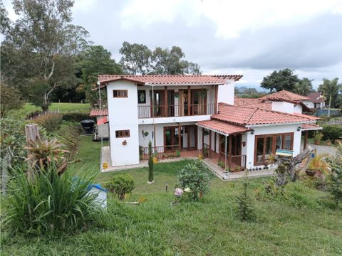 se vende casa en condominio campestre circasia