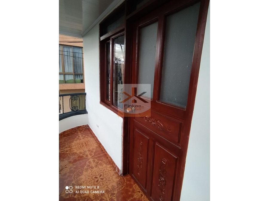 se vende casa bifamiliar en el barrio cooperativo armenia