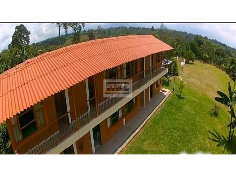 se vende finca hotel montegro circasia