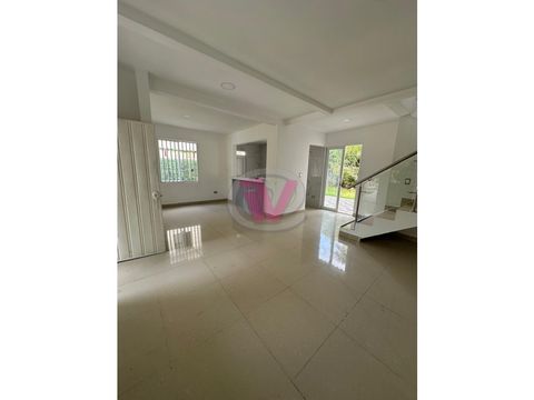 arrendamos casa en bonanza frente al lago