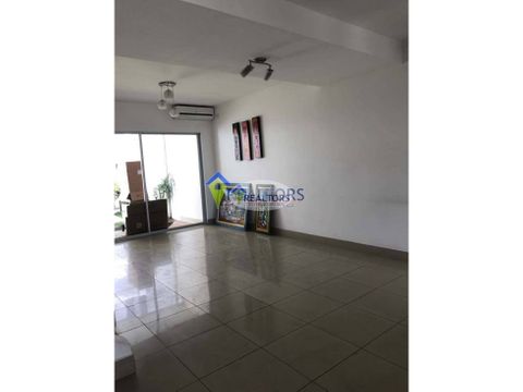 venta de casa en ciudad colon