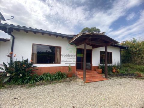 finca independiente via la ceja llanogrande para la venta