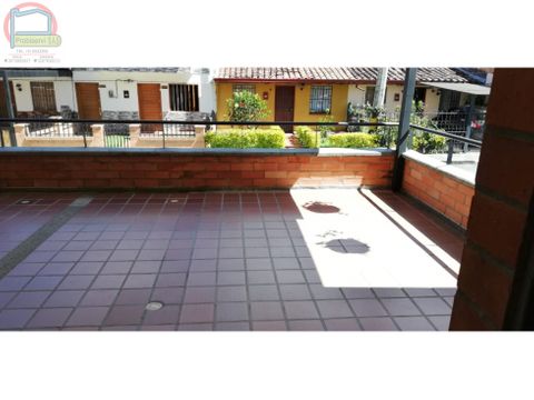 local para arriendo en jardines del tambo