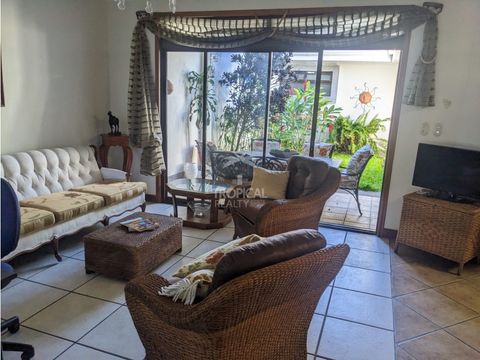 casa de una planta en alquiler en altos del horizonte escazu