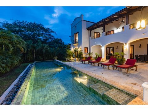 casa colonial espanola de lujo en hacienda pinilla