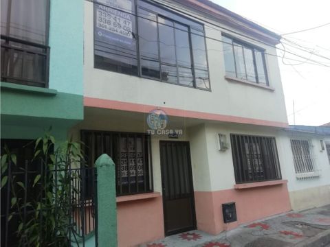 vendo amplia casa en belmonte pereira