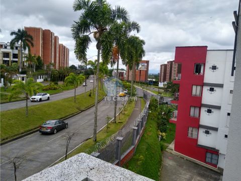 vendo amplio apartamento en conjunto cerrado en corales