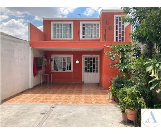 TRASPASO CASA 3 RECAMARAS HDA DEL JARDIN TULTEPEC - $369,000 MXN