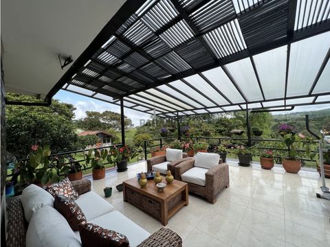 se vende finca en filandia