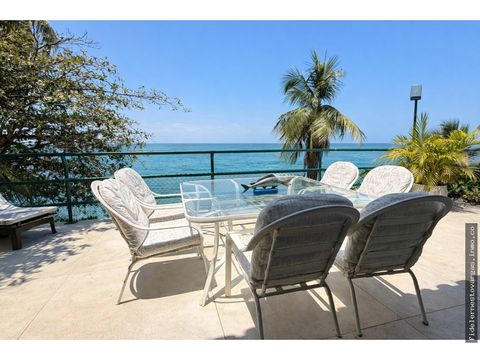 se vende casa en primera linea de playa acceso privilegiado