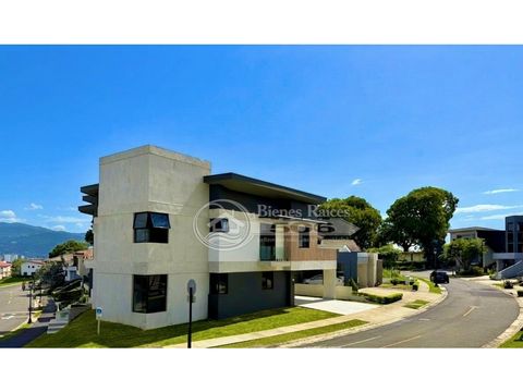 casa para estrenar condominio tierras de cafe heredia 3126