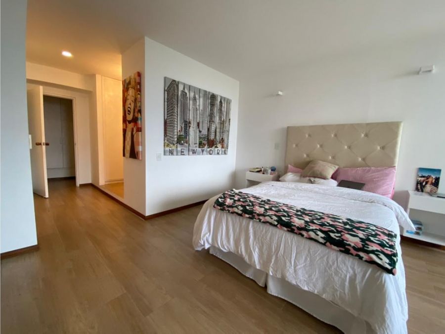 se vende apartamento duplex chulavista 500 m2 5hs35s6pe