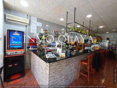 traspaso bar de tapas con terraza en cornella de llobregat