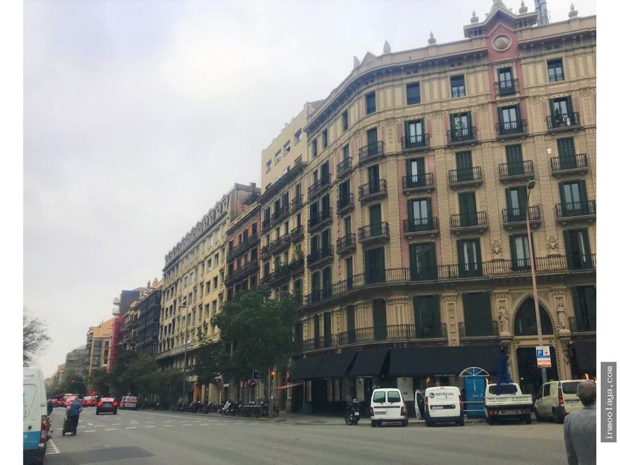venta plaza parking en plaza letamendi eixample izquierdo barcelona