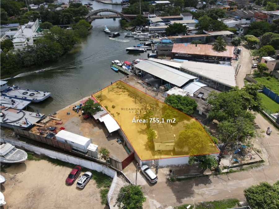 Venta lote de terreno con muelle zona industrial del Bosque Cartagena -  $3.300.000.000 COP