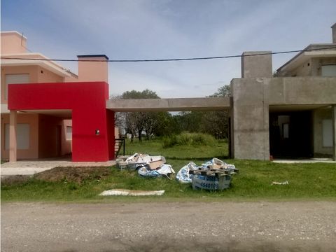 se venden 2 departamentos en maria grande entre rios