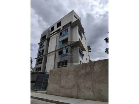 vendo edificio 890 m2 la castellana 5300