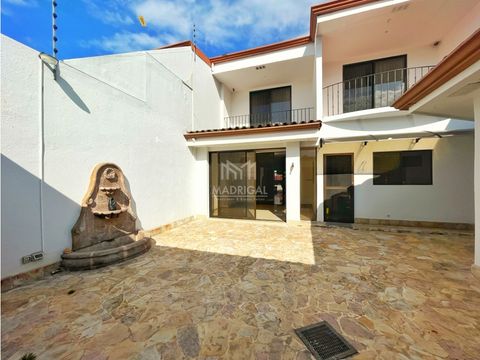 casa en venta en rohrmoser amplia moderna para estrenar p599