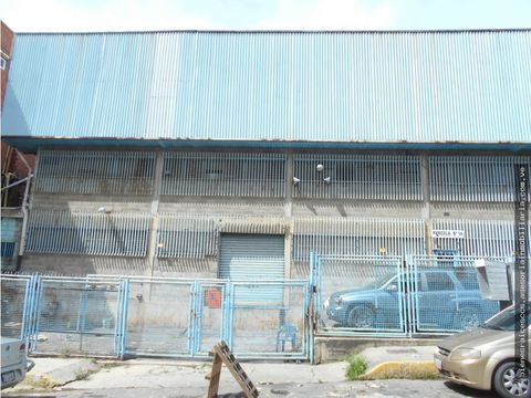 galpon en venta zona industrial av francisco de miranda