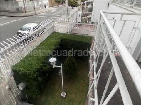 arriendo hermoso aparta estudio en san luis ii