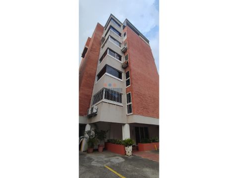 se vende apto lomas de las mercedes 50m2 1h1b1p