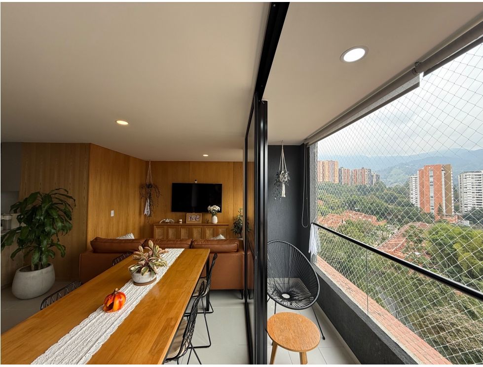 Hermoso Apartamento en Venta Loma del Escobero Envigado 2