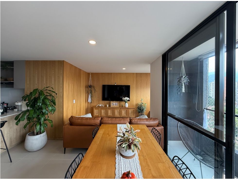Hermoso Apartamento en Venta Loma del Escobero Envigado 4