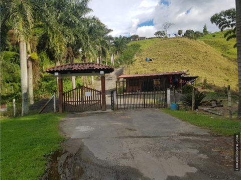 finca en manizales sobre autopista del cafe