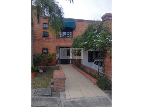 vendo casa en pance condominio el rincon del lago