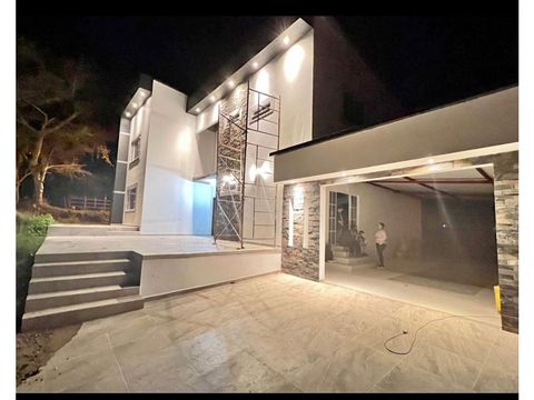 se arrienda hermosa casa campestre en la mesa de los santos