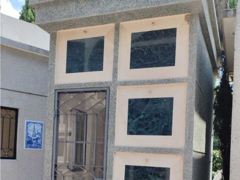 mausoleo en venta cementerio la villa de guadalupe