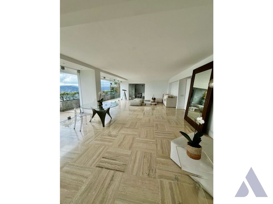 Alquilo Ph c/ terraza 600m2 Altamira 8799 2