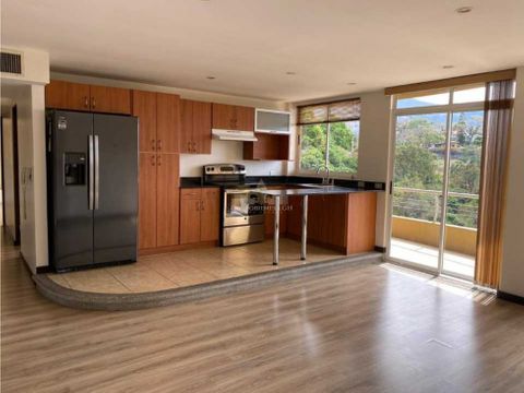 apartamento acogedor y amplio en escazu