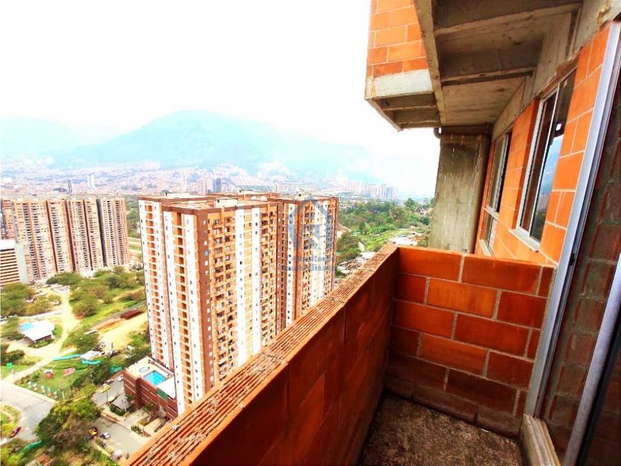apartamento con balcon en obra gris unidad tierra linda bello ant