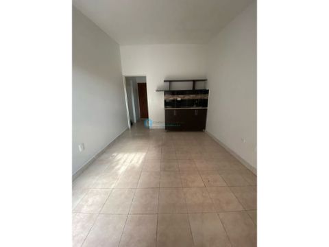 apartamento en arriendo en el sector de la urb salle