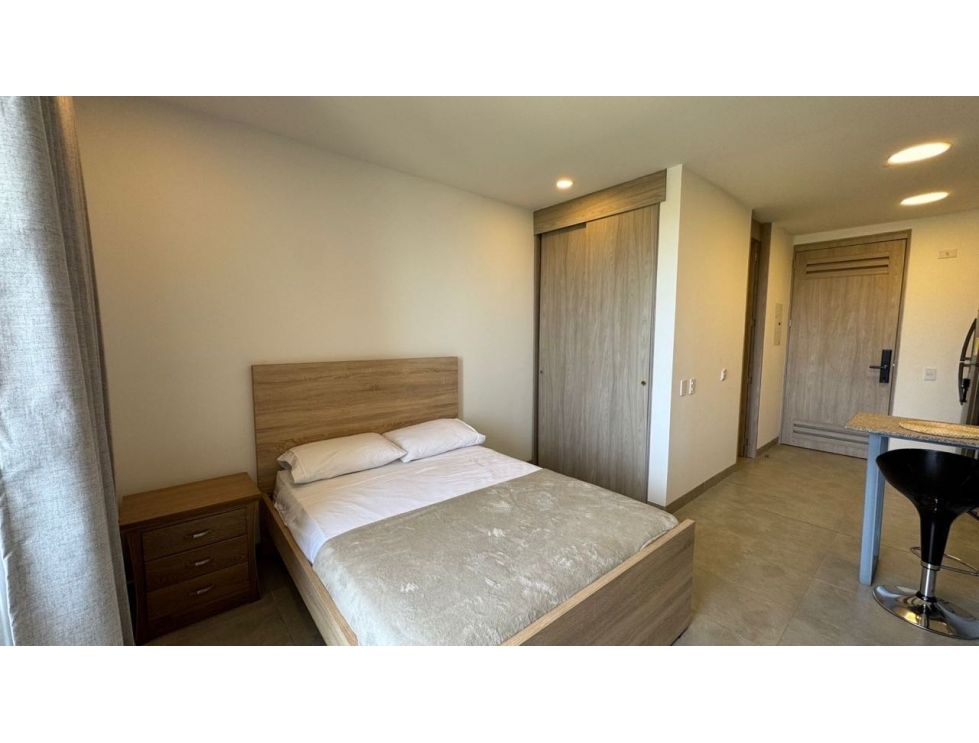 Apartamento en renta amoblado Piscinas+Playa 4