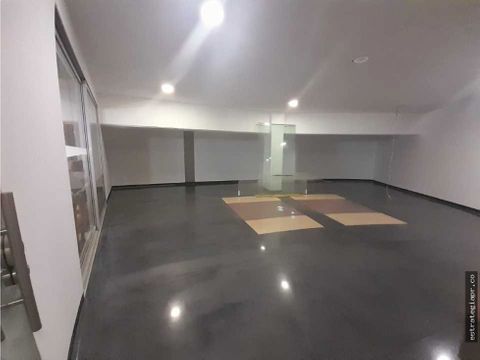 arriendo de oficina en medellin sector milla de oro