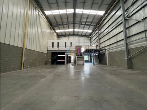 bodega para arriendo en copacabana zona norte 570 m2