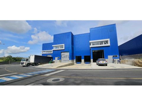 bodega para arriendo en parque industrial en cerritos pereira