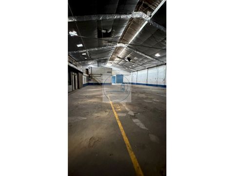 arriendo bodega perpetuo socorro medellin