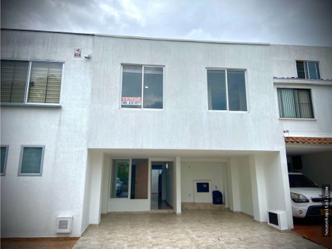 casa en venta en la hacienda con 2 parqueaderos