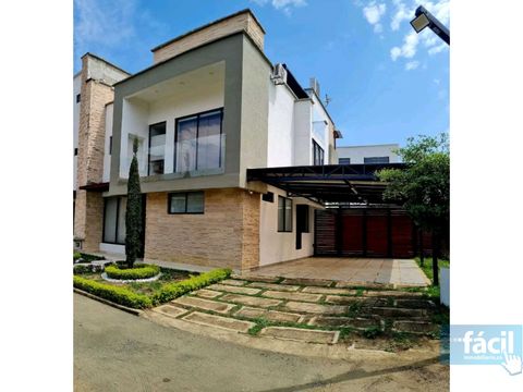 oferta casa esquinera campestre y con piscina alfaguara jamundi