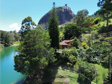 casa campestre en venta guatape antioquia