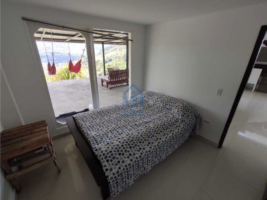 casa campestre de 4270 m2 en vereda cabuyal copacabana antioquia