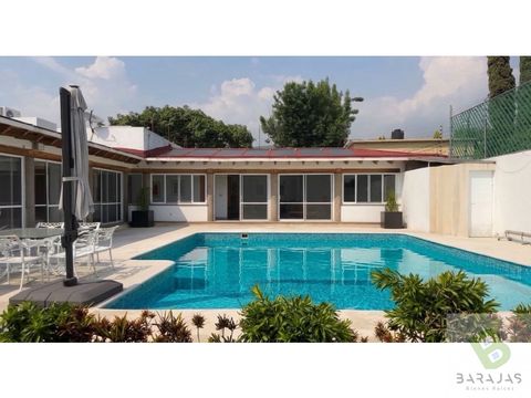 casa de un nivel en zona norte de cuernavaca en venta con alberca priv