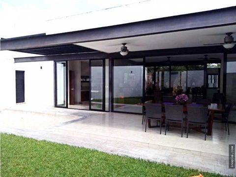 casa en venta en privada ubicada en cholul