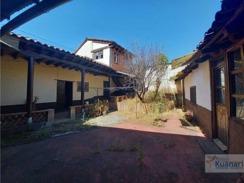 casa en venta centro de erongaricuaro